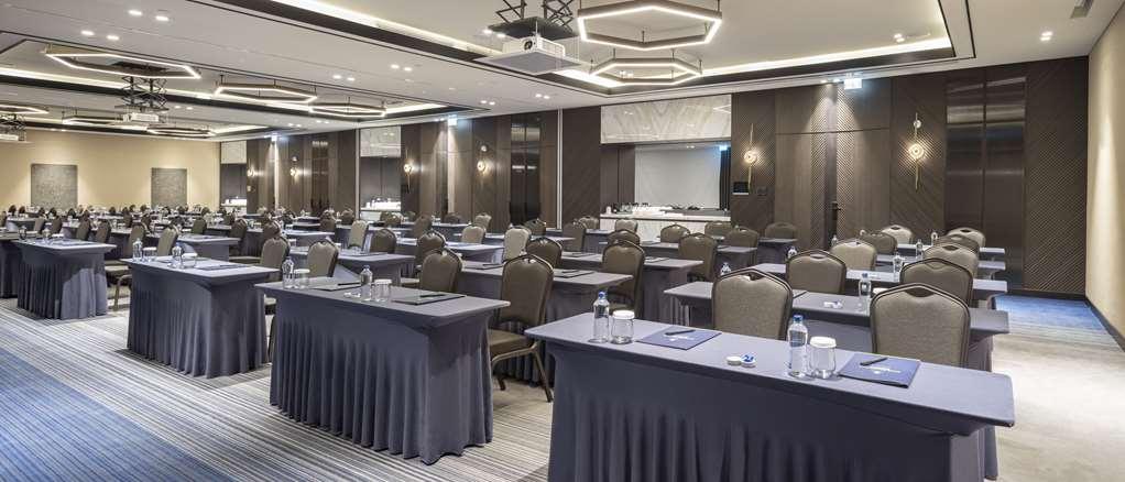 Hotel Doubletree By Hilton Sanlıurfa Facilidades foto